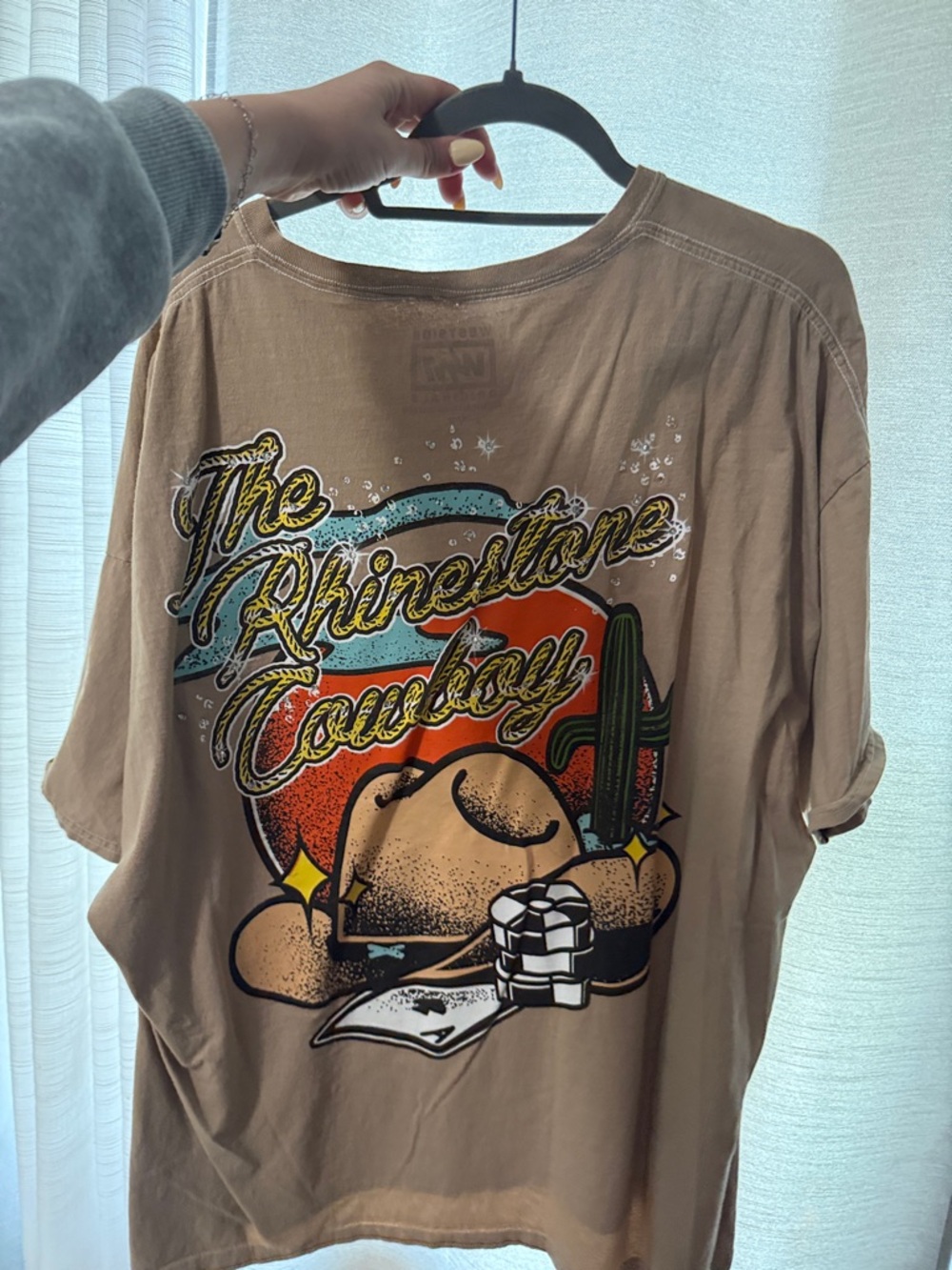 The rhinestone cowboy Womens Short-Sleeve Tee- Oversized!! size M/L - Picture 6 of 8